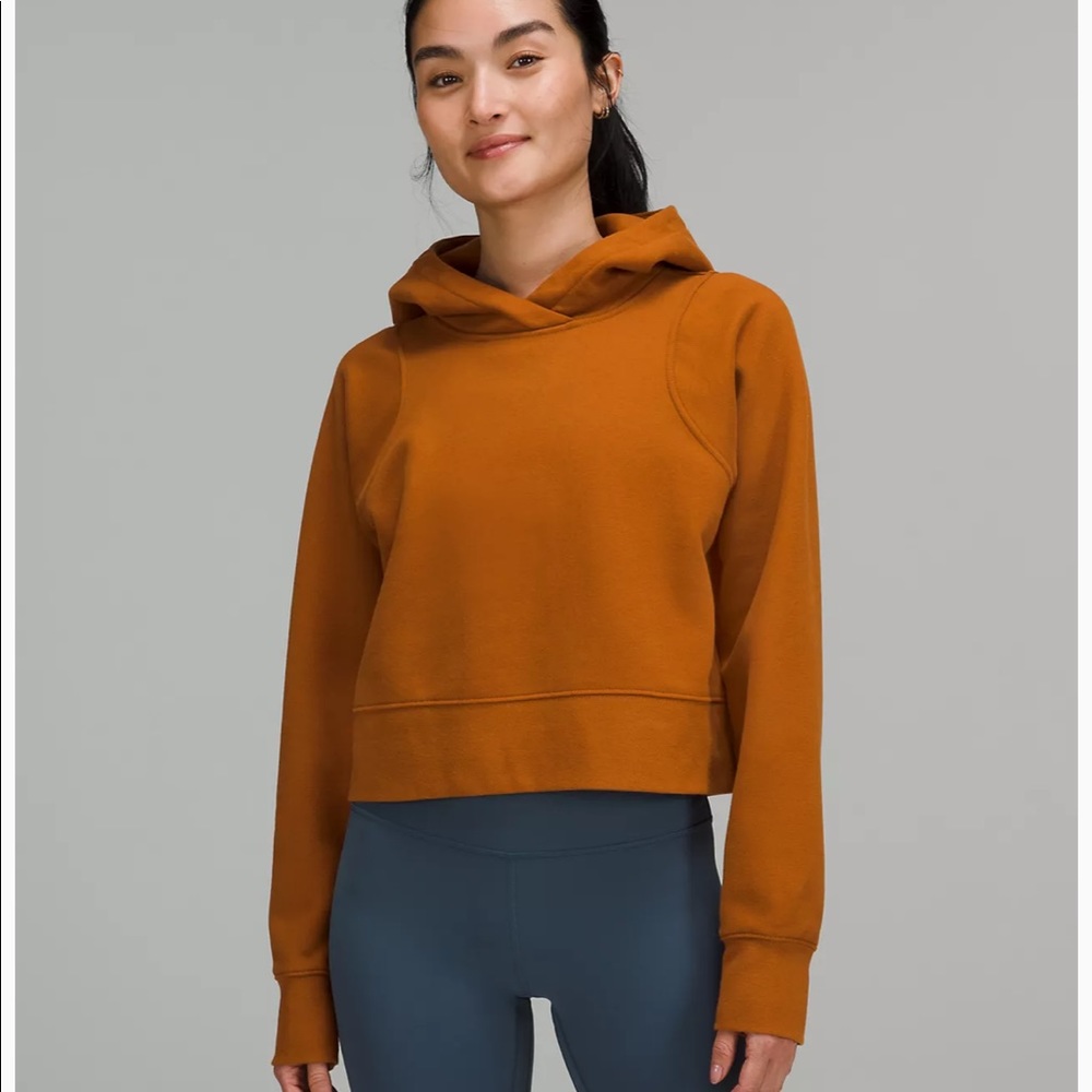NWT Lululemon Loungeful Cropped Hoodie - Butternut Brown